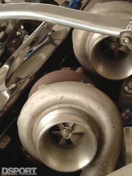 Twin turbochargers in the VeilSide GT-R