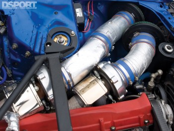 Twin Turbos on the XS engineering Nissan R32 GT-R