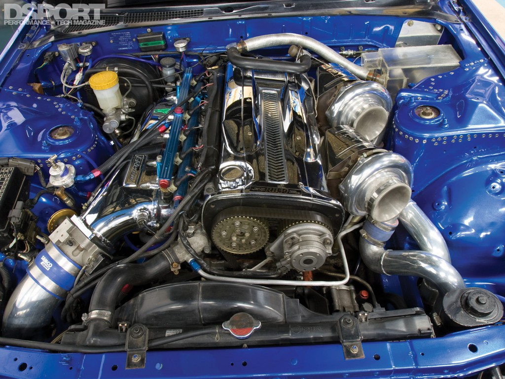 RB30 converted RB26 engine in the OS Giken R32