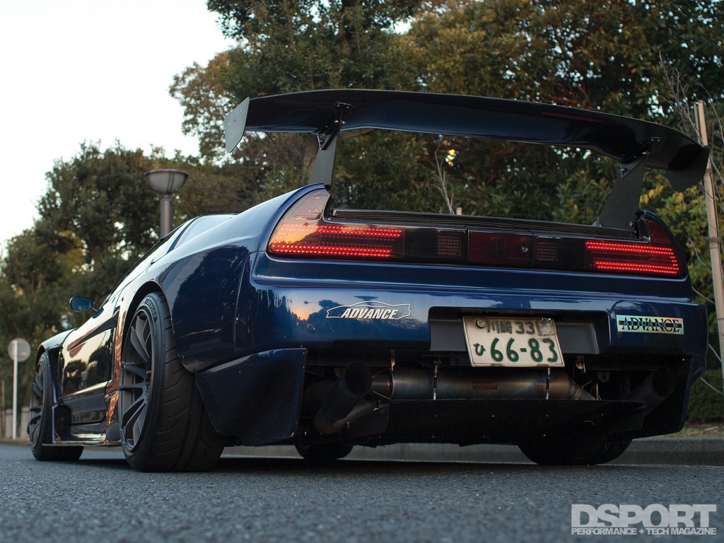 Wing on the NSX