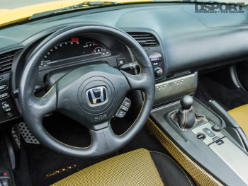 Interior of the 600 HP Turbocharged Honda S2000