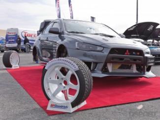 Hybrid red carpet setup at the West Coast Nattionals