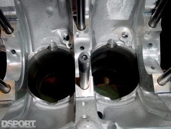 SR20 with Bore cylinders