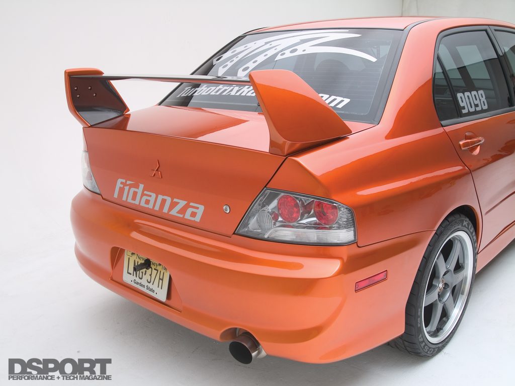 Turbotrix Mitsubishi EVO VIII first into the nines