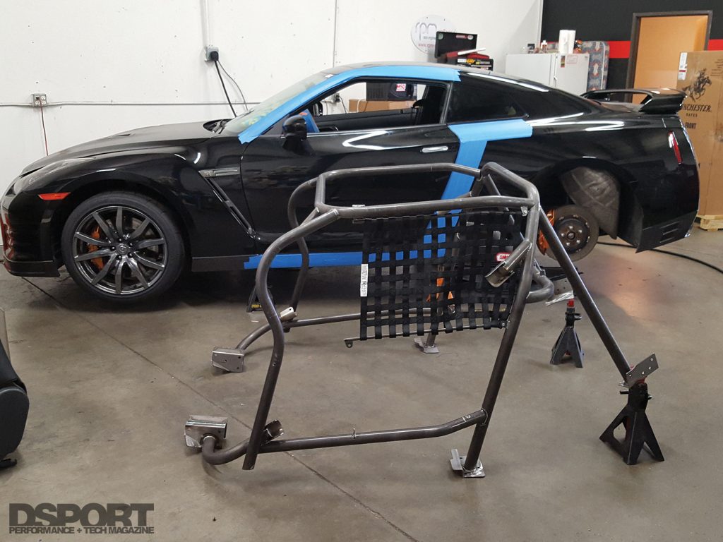 GT-R Roll Cage
