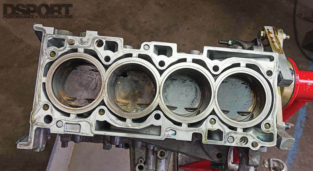 Engine Tech Failure Analysis 101 DSPORT Magazine